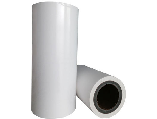 Good price Gloss Tinggi 1 inci Core 18mic BOPP Pre-Coating Film Plastik Laminasi Termal Untuk Kemasan Kertas on line
