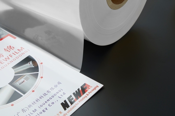 Foto Fotografi PET Thermal Lamination Film Kristal Dan Transparansi Tinggi