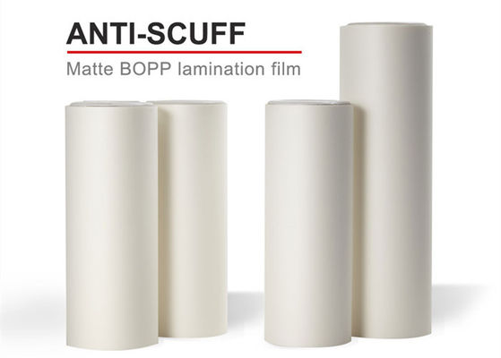 Good price 350mm 30mic Anti-Scuff Glossy BOPP Thermal Lamination Film Untuk Pencetakan Dan Pengemasan on line